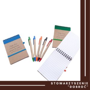 Notatnik z długopisem