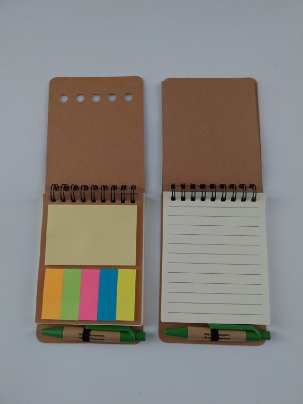 Notesik z długopisem i kartkami samoprzylepnymi - obrazek 2